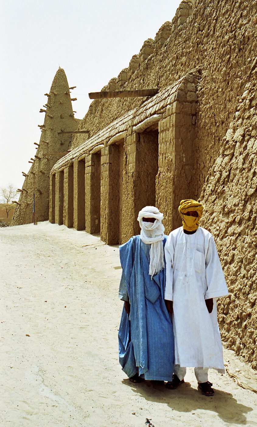 La grande mosquée de Djinguereber à Tombouctou, cité savante de l'empire Songhaï